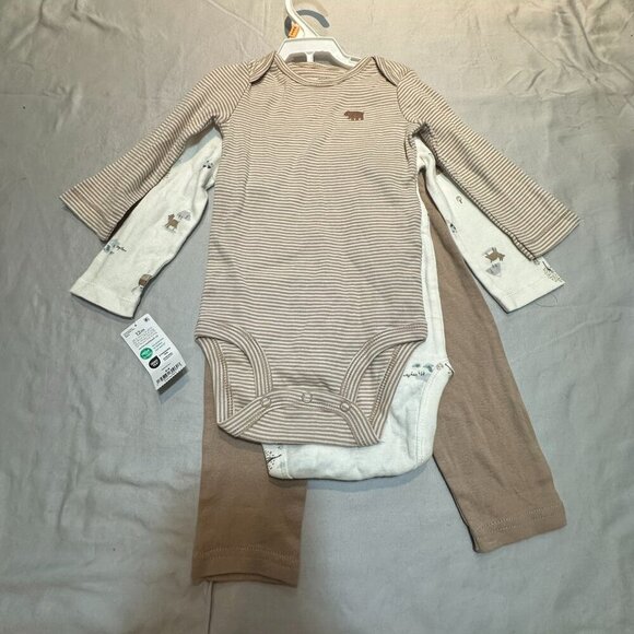 Carter's Other - Carter's - NWT - 3 piece bear design set + bonus Onesie. Size 12 months